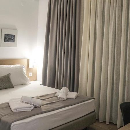 Hotel Vozina Metamorfosi  Bagian luar foto