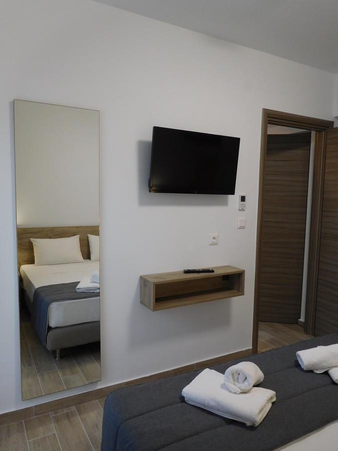 Hotel Vozina Metamorfosi  Bagian luar foto